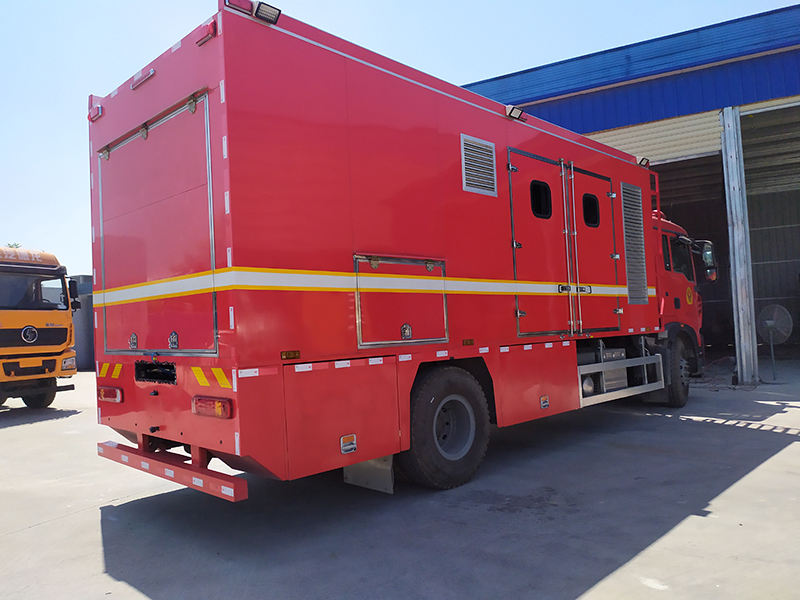 應(yīng)急救援車(chē)