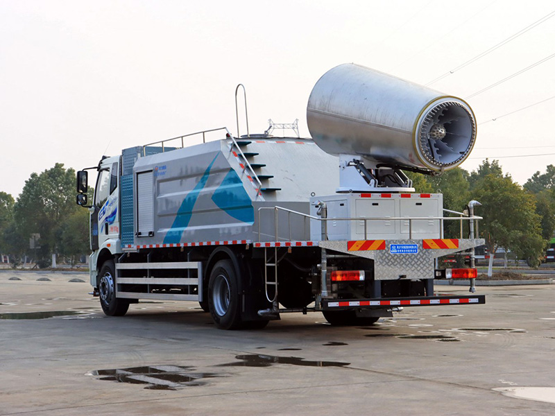 純電動BEV18噸解放抑塵車